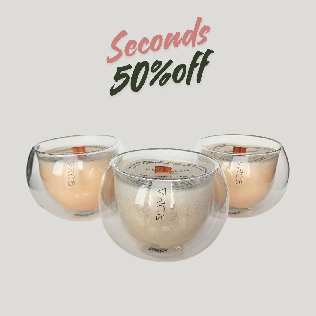 SECONDS - Golden Gradient Candle